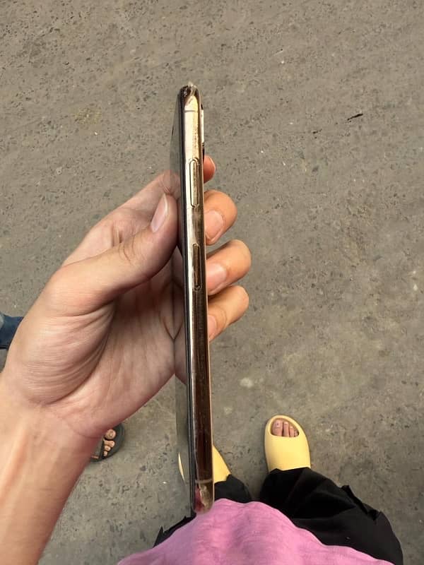 iphone xsmax pta approve 5