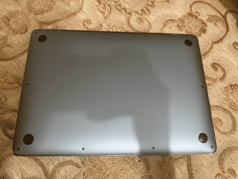 MacBook Air 2020, Intel Core i3, 13-Inch 8GB Ram, 256 SSD 1