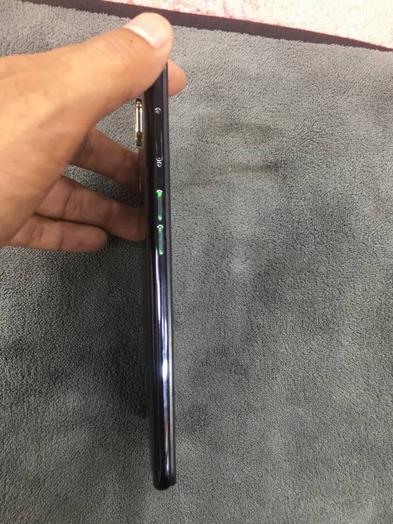 Oppo f11 7