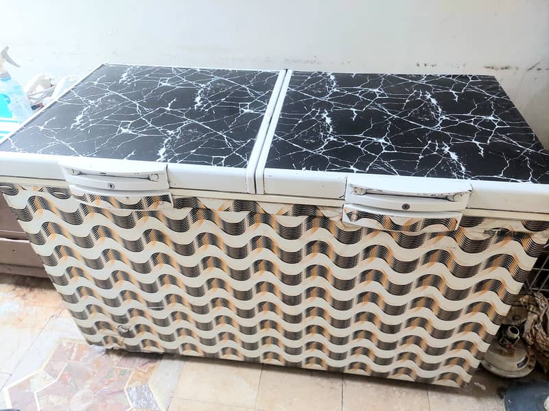 Waves deep freezers 0