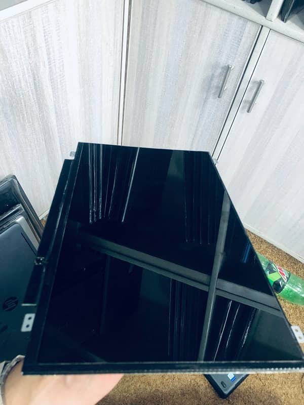 Led paper 14” 40pins condition 10/10 2