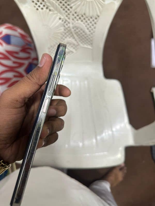 Infinix hot 40 8+8/256 3