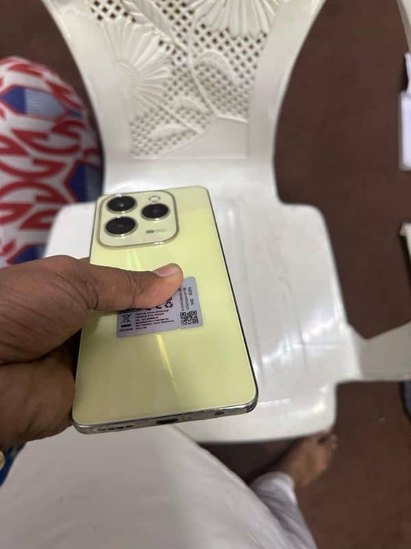 Infinix hot 40 8+8/256 5