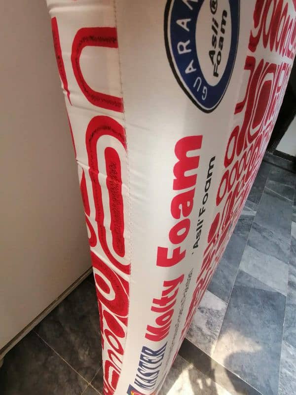 Molty Foam king Size 78*72 5