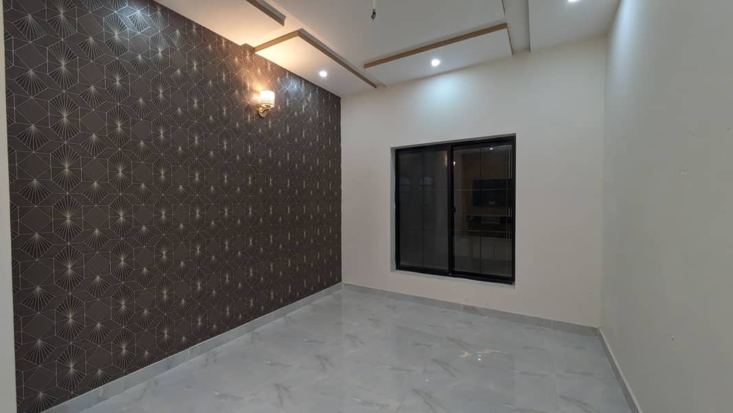 5 Marla Brand New House Available For Sale In Nasheman E Iqbal Phase 2 10