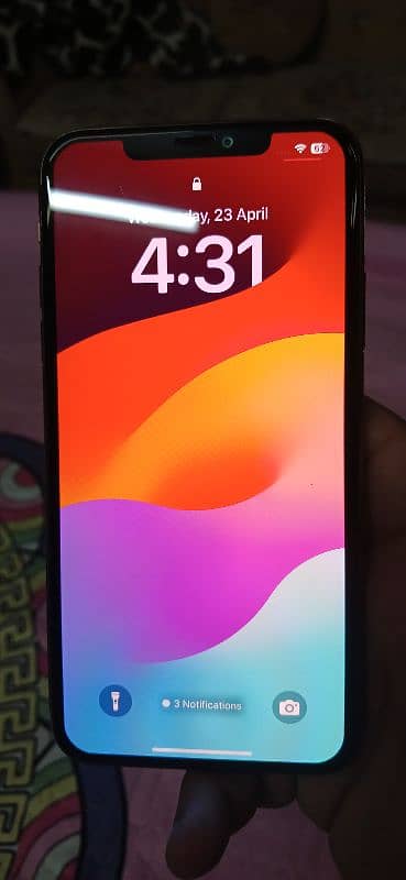 iPhone 11 pro max 10/10 GB 256 battery 82 non pta 1