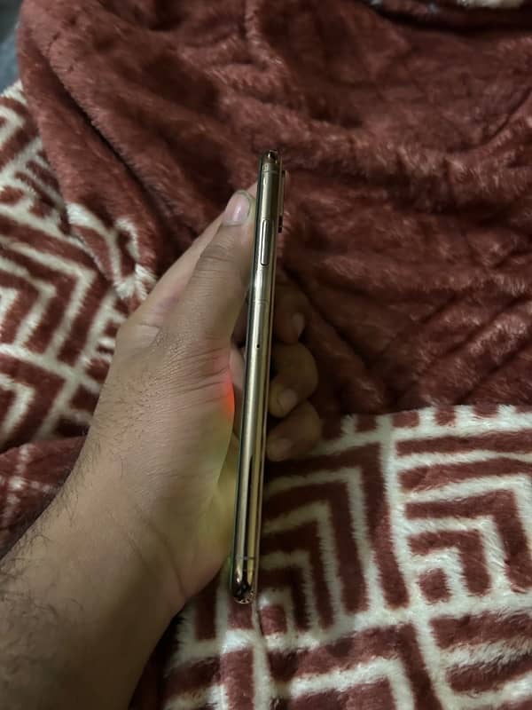 I PHONE XS MAX NON PTA JV SIM waterpack 1