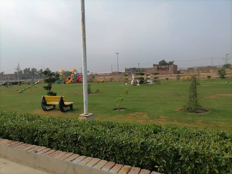 1 Kanal Plot For Sale, Block B, 80feet Road, Fazaia Phase 1 4