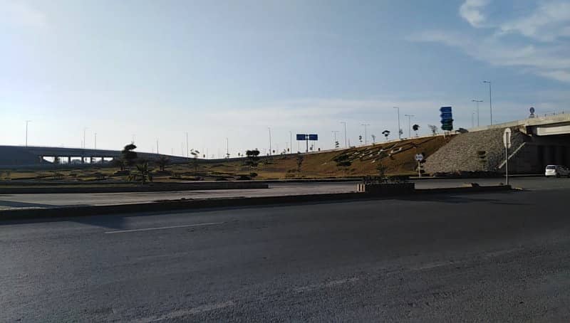 1 Kanal Plot For Sale, Block B, 80feet Road, Fazaia Phase 1 8