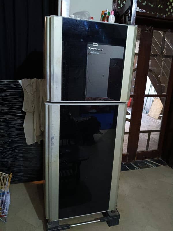 fridge achi condition main hai 0
