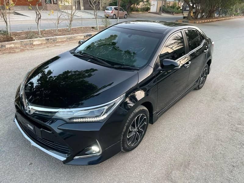 Toyota Altis Grande 2023 4