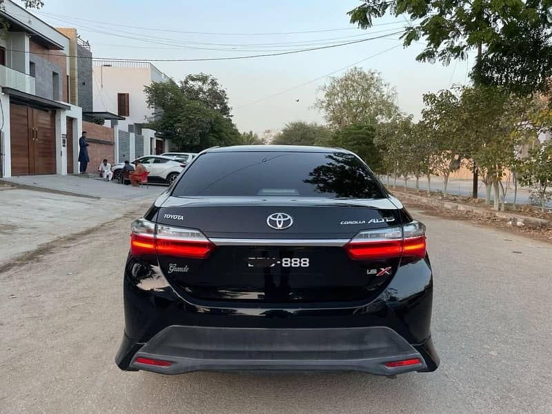 Toyota Altis Grande 2023 5