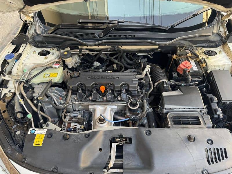 Honda Civic Oriel 1.8 i-VTEC CVT 8