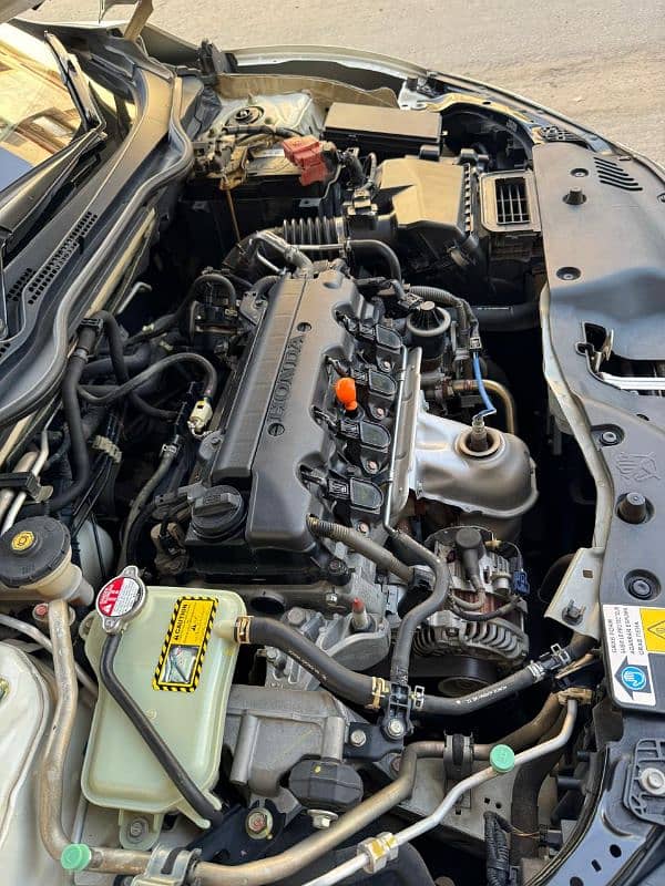 Honda Civic Oriel 1.8 i-VTEC CVT 13