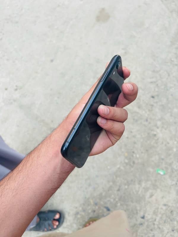 just Face ID issue 6
