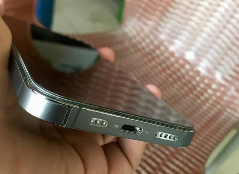 Apple iPhone 13 Pro 1
