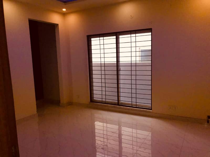 10 Marla House With Basement Available For Rent In Lake City Sector M-2A 0