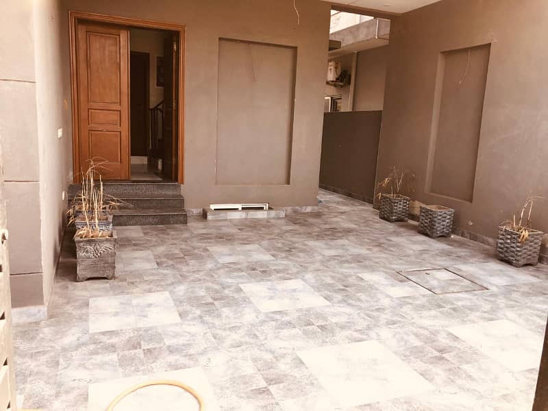 10 Marla House With Basement Available For Rent In Lake City Sector M-2A 1