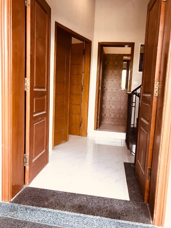 10 Marla House With Basement Available For Rent In Lake City Sector M-2A 2