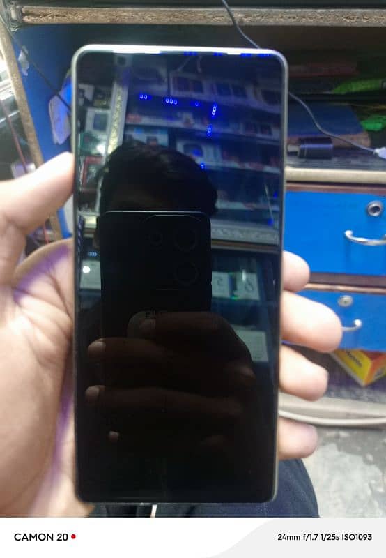 Tacon camon 30 8