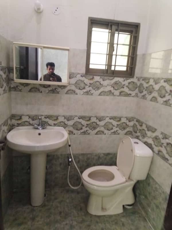 10 Marla Upper Portion Available For Rent In LDA AVENUE 6