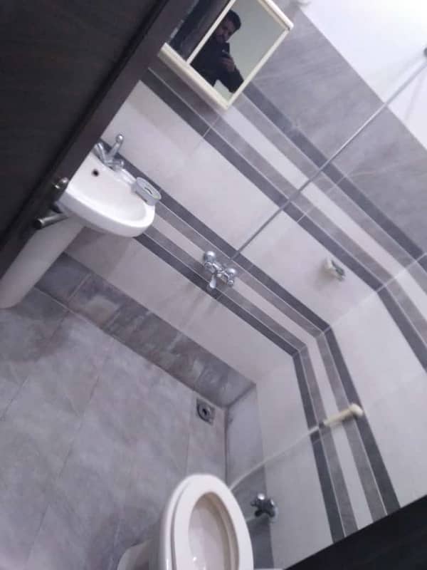 10 Marla Upper Portion Available For Rent In LDA AVENUE 12