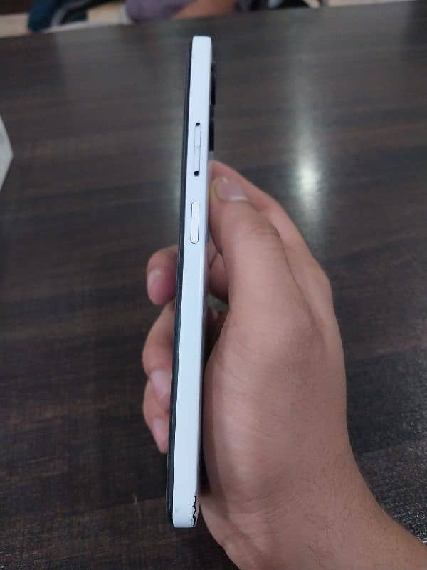 tecno camaon 19 6