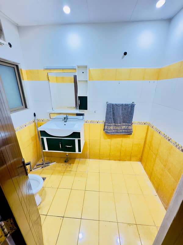 ONE BED LUXURY FURNISHED APARTMENT AVAILABLE FOR RENT IN E-11 4