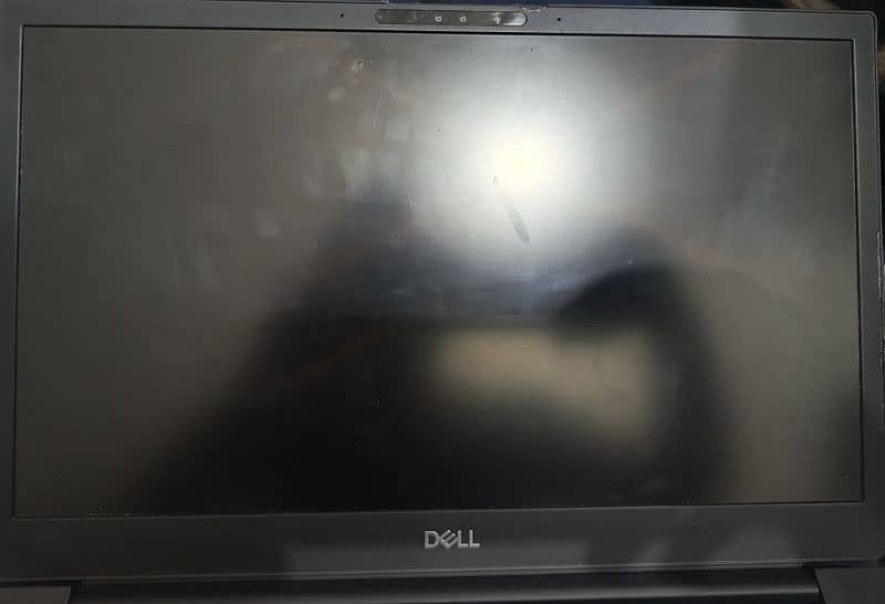 LATITUDE 7490. . CONDITION 9.5 1