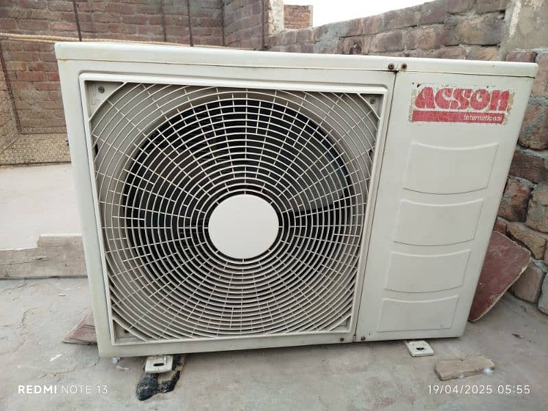 Acson AC 1.5  ton  Heat and Cool" Condition very good Use 3