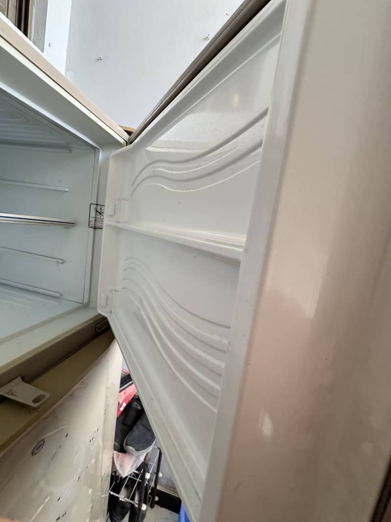 Dawlance fridge 1