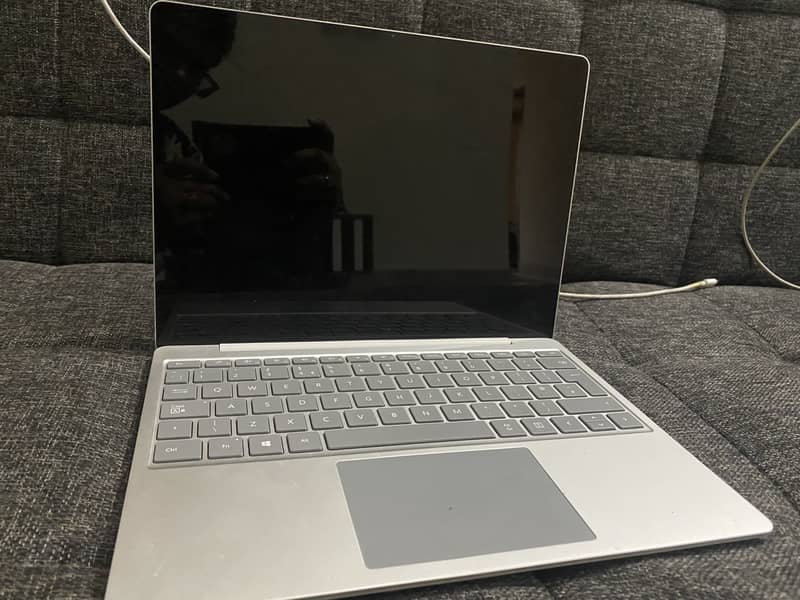 Microsoft Surface Laptop GO 2