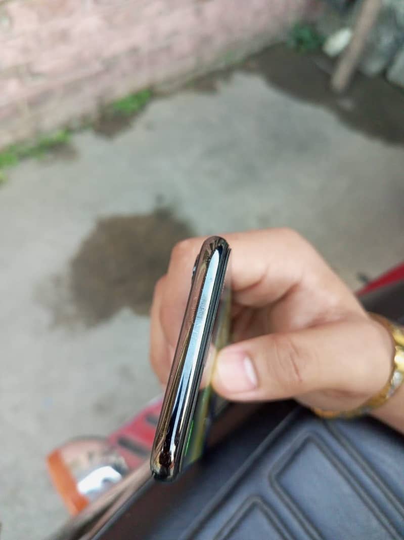 Iphone X 256GB PTA Approved 4