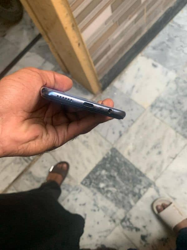 vivo V21e lush condition 8/128 3