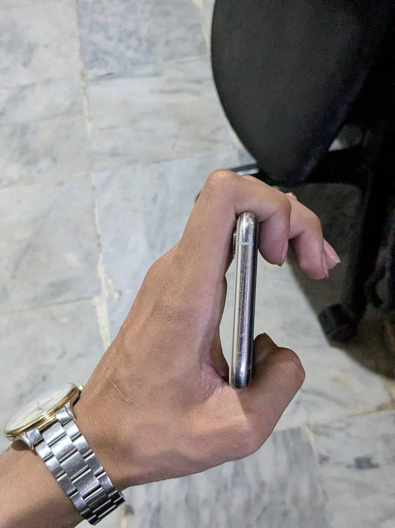 Iphone Xs Dual pta approved 1