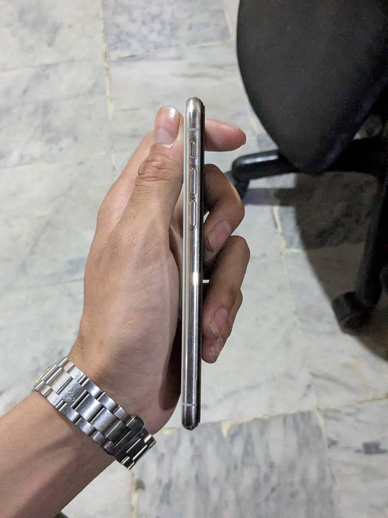 Iphone Xs Dual pta approved 7
