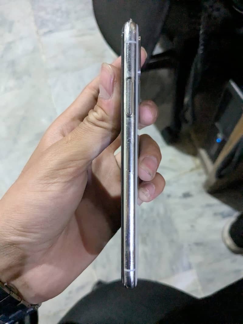 Iphone Xs Dual pta approved 8