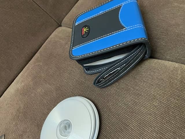 DVD+RW Media with pouch 1