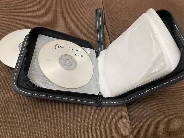 DVD+RW Media with pouch 2