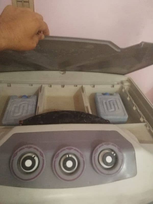 AC and DC air cooler 0