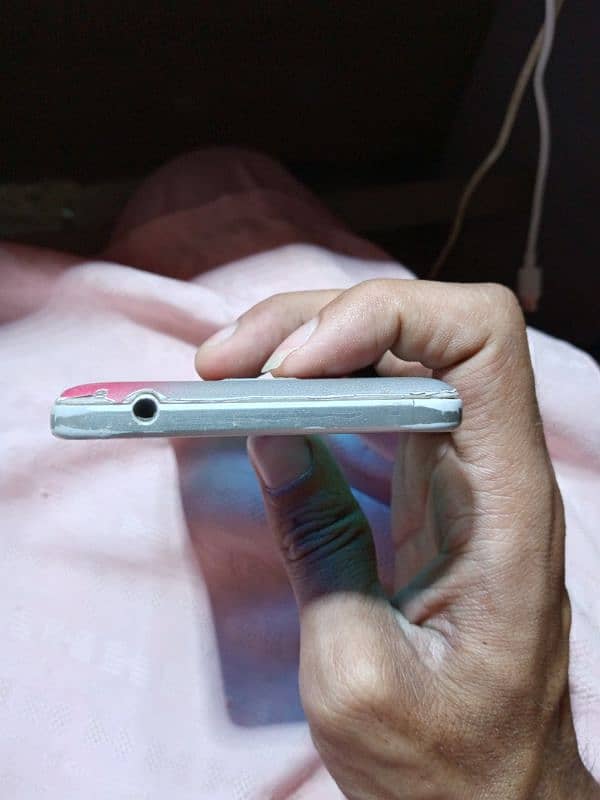 Samsung Galaxy Grand Prime 4