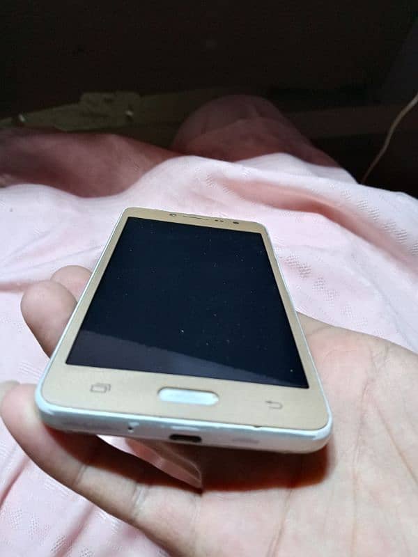 Samsung Galaxy Grand Prime 13