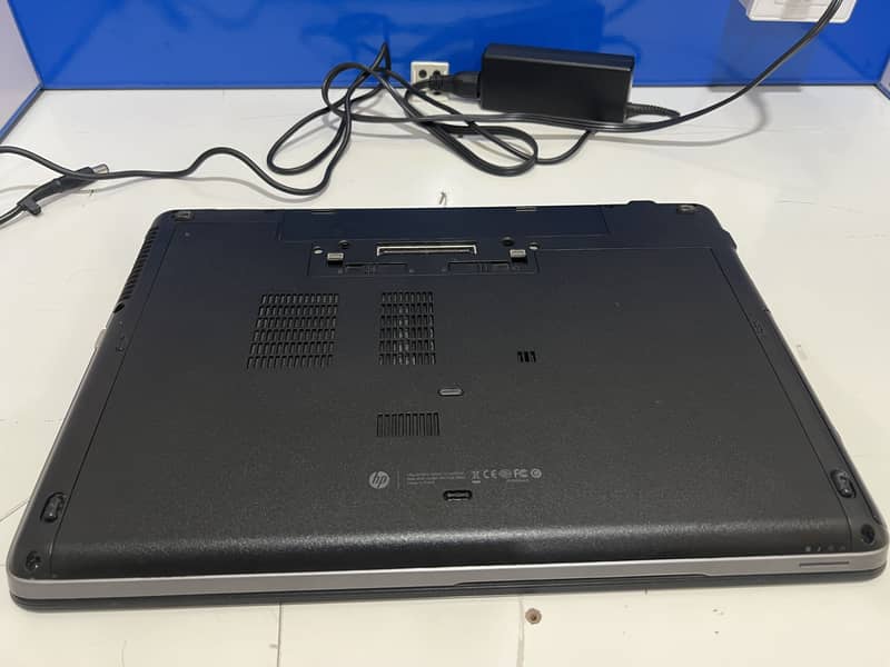 HP core i7 ProBook in mint condition 7