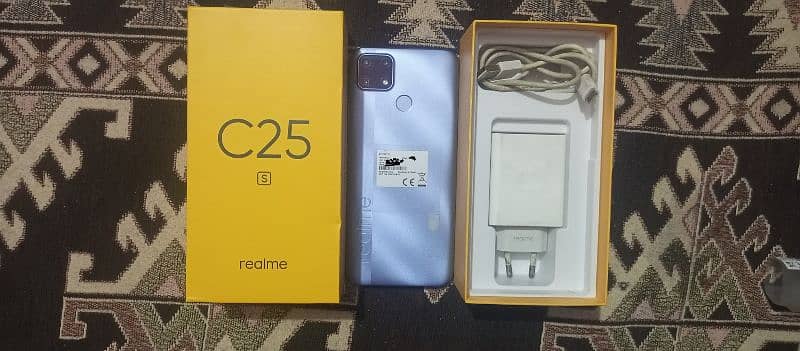 REALME C25S 1