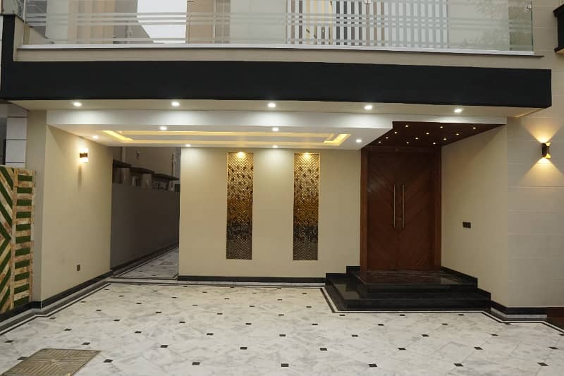 10 Marla Designer House Fore Sale Talha Block Bahria Town Lahore 2