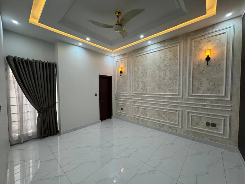 10 Marla Designer House Fore Sale Talha Block Bahria Town Lahore 35