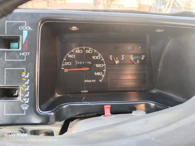Suzuki Mehran Vxr 2011 13