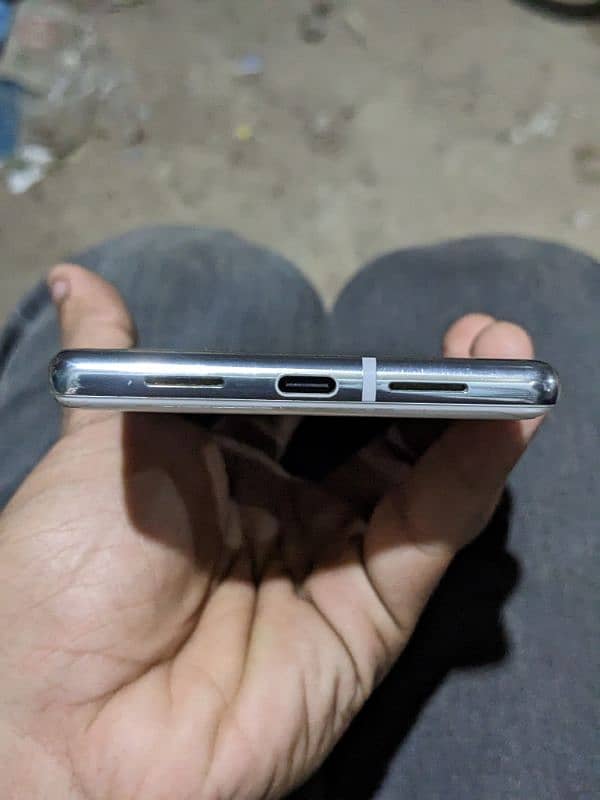 Google pixel 6pro 12gb 256gb pta approved 1
