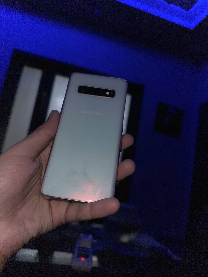Samsung s10 f model 0