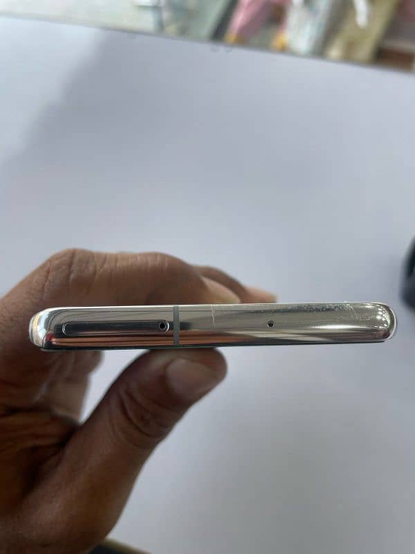 Samsung Galaxy S10Plus Approved 1